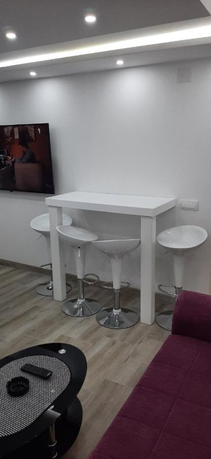 Adrijana 2 Apartmani Vrnjačka Banja Dış mekan fotoğraf